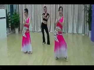 成人简易名族舞视频,成人简易名族舞风采展示